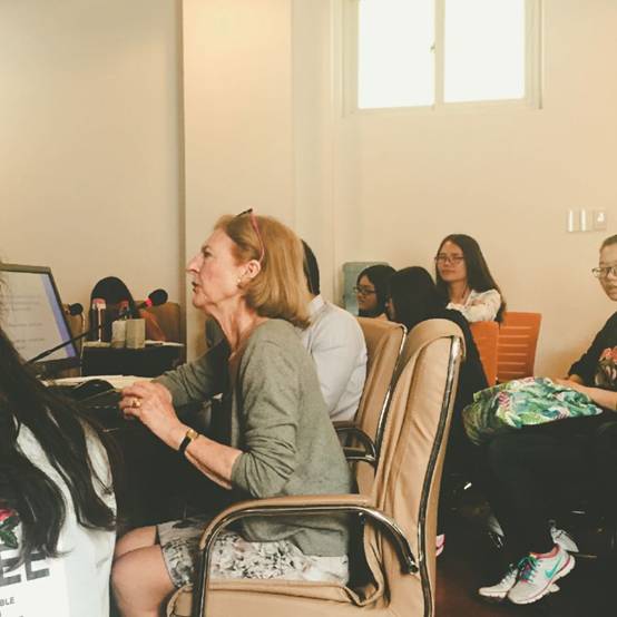 挪威奥斯陆大学著名教授Bente Christensen驻爱下电子书
讲学.jpg